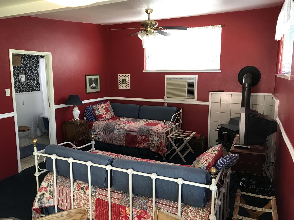 Trailside Inn Bed And Breakfast Calistoga Extérieur photo