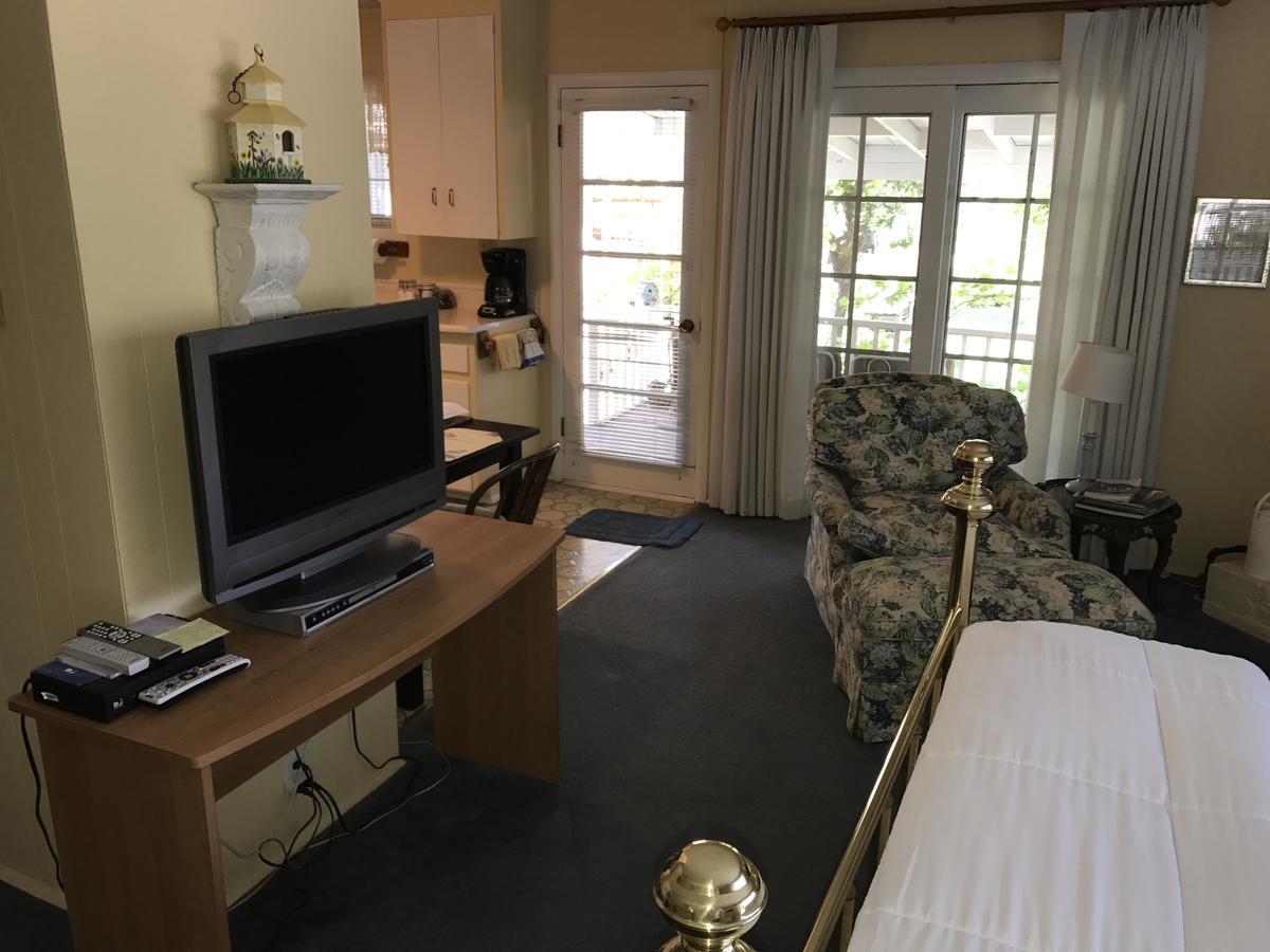 Trailside Inn Bed And Breakfast Calistoga Extérieur photo